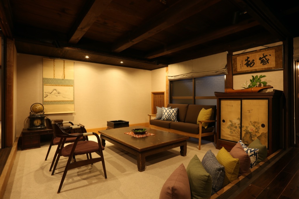 宿坊善光寺ラウンジ