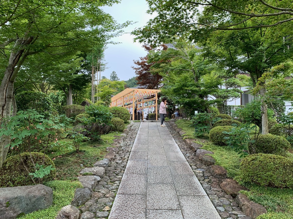 宝徳寺参道