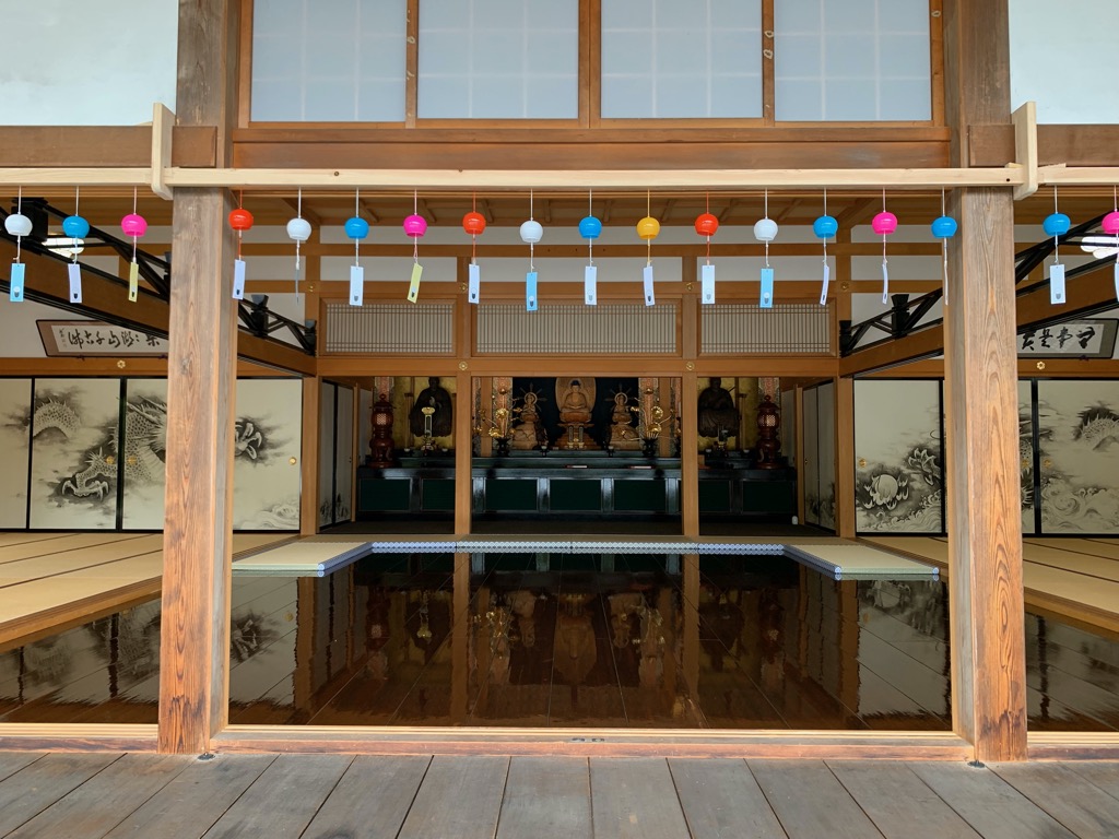 宝徳寺本堂床