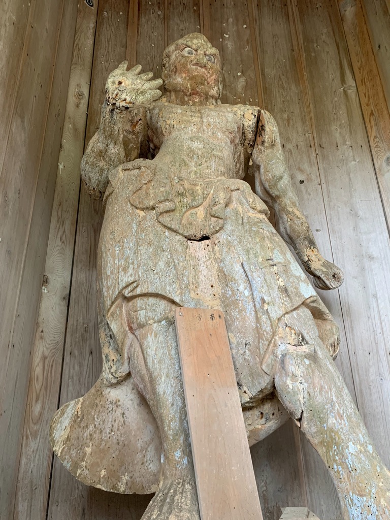 蓮華峰寺吽形